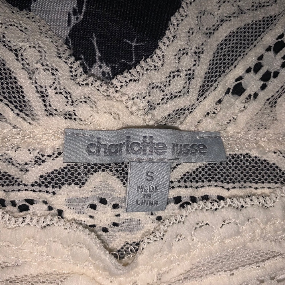 Forever 21 Top - Picture 2 of 3